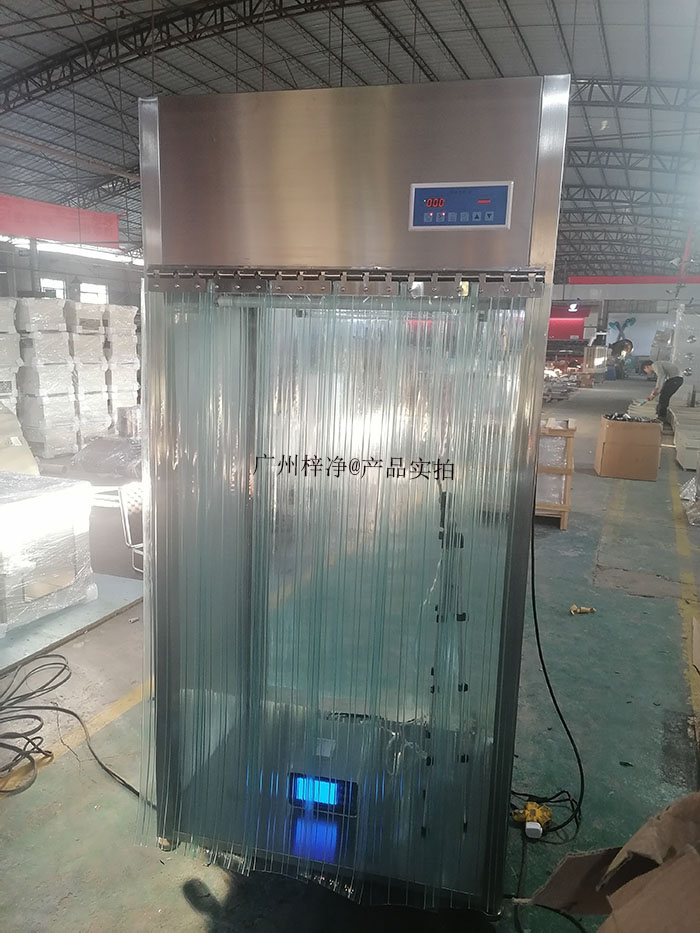 潔凈采樣車主要用于在潔凈室或高潔凈度環境中進行樣品的采集、轉移和運輸。