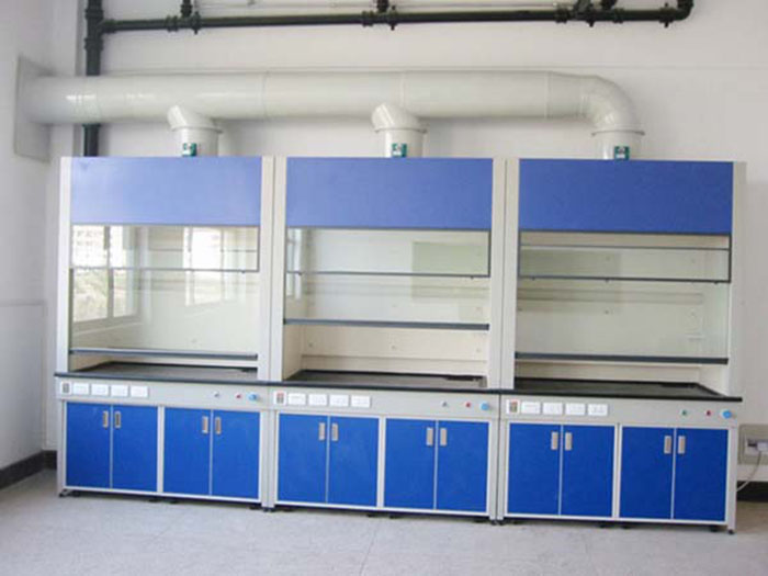 通風(fēng)柜應(yīng)安裝在實驗室的通風(fēng)良好區(qū)域 通風(fēng)柜應(yīng)安裝在實驗室的通風(fēng)良好區(qū)域