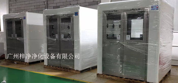 在潔凈室領域，風淋室作為一種關鍵的空氣凈化設備