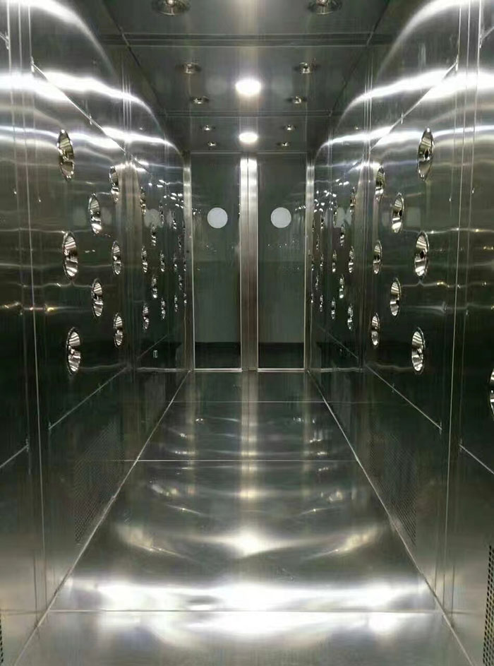 檢查風(fēng)淋室風(fēng)機是否正常工作,是否有異物堵塞。 檢查風(fēng)淋室風(fēng)機是否正常工作,是否有異物堵塞。